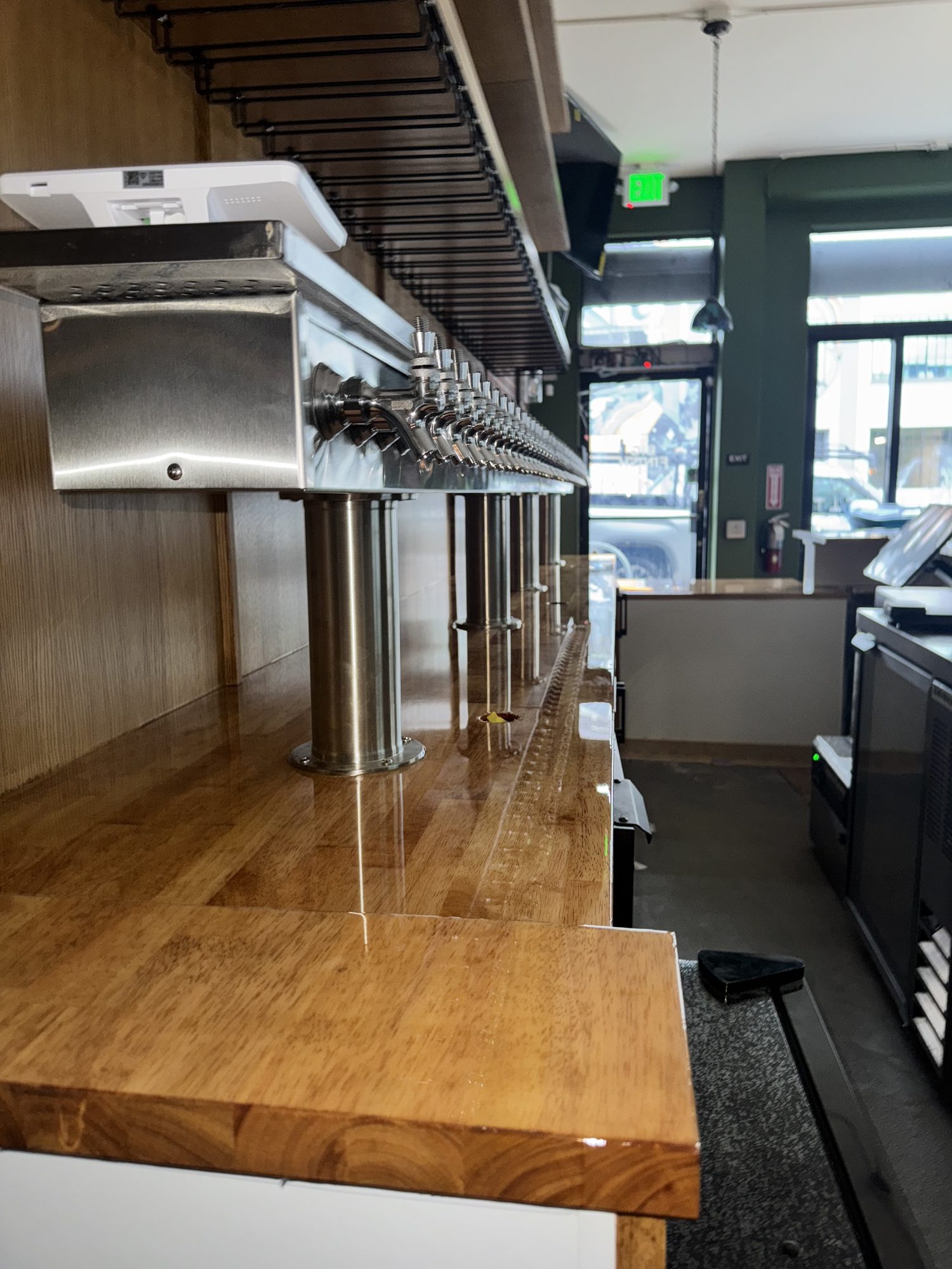 Big Finish Wine Tavern